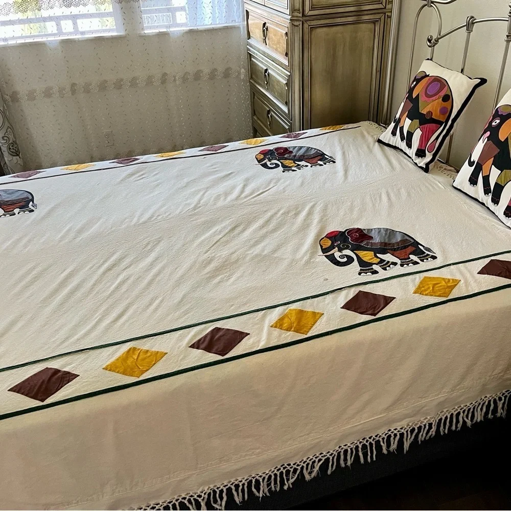 Elephant Print Bedspread with Matching Pillow Covers